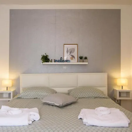 Villa Nira Radoni *